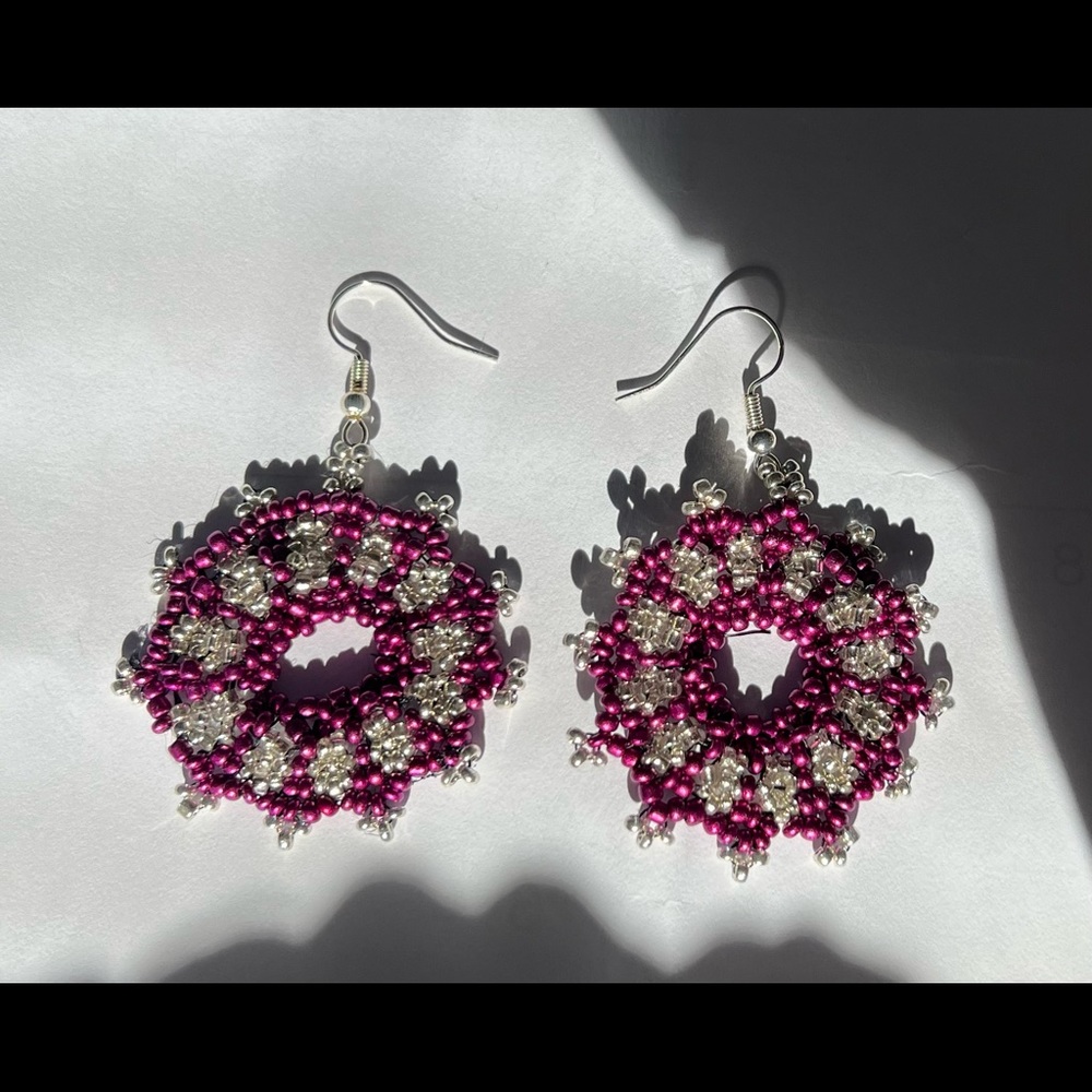 Breaded circle earrings